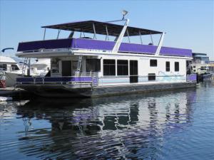 house-boat-lake-borrowed-temp
